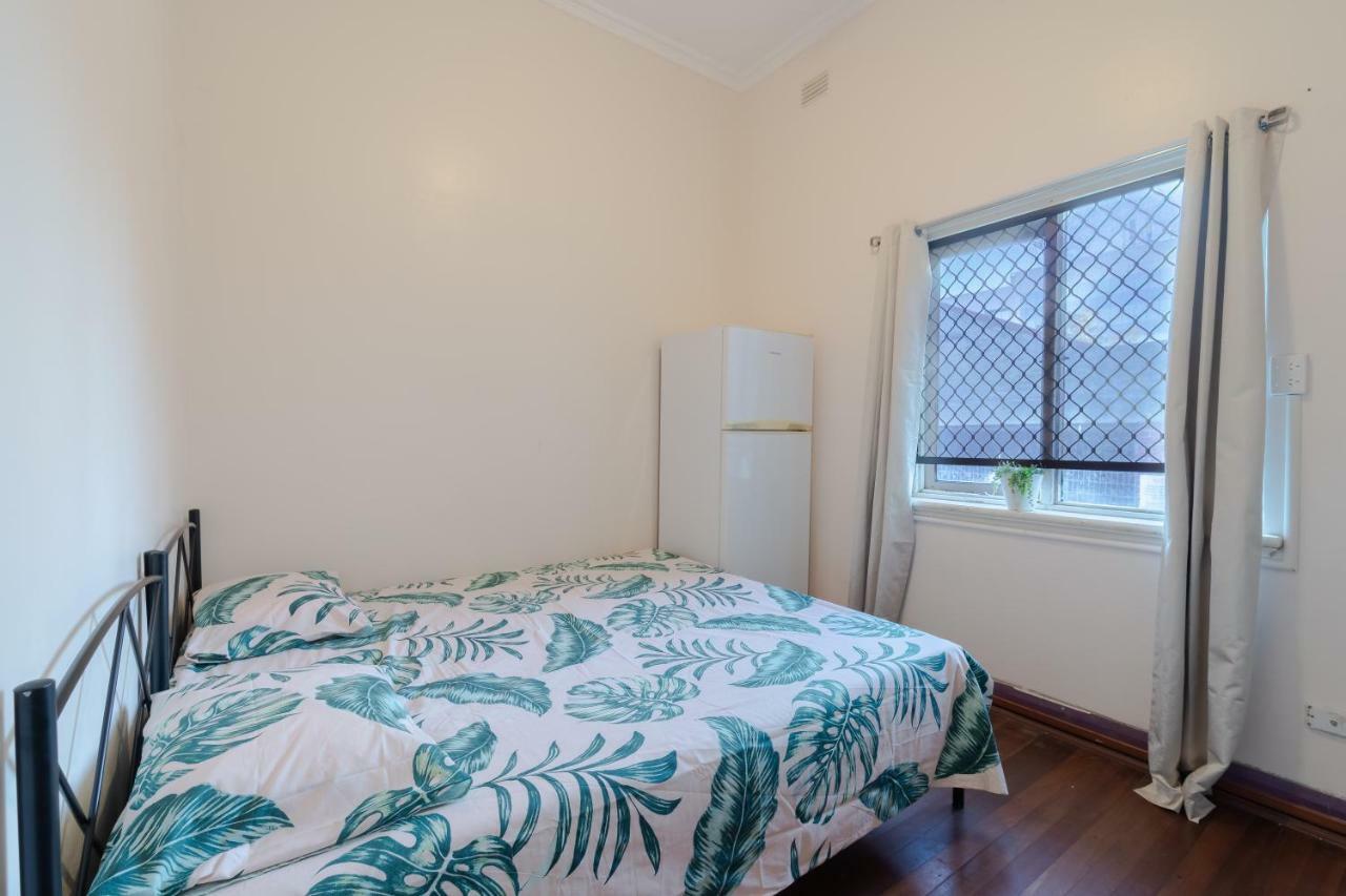 myOZexp Aberdeen Lodge Perth Buitenkant foto